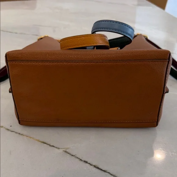 Tory Burch Perry Fine Leather Tote - Picture 14 of 16